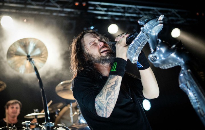 Kornのジョナサン デイヴィス 難しい時期を支えてくれたファンへの感謝の思いを述べる Lmusic 音楽ニュース