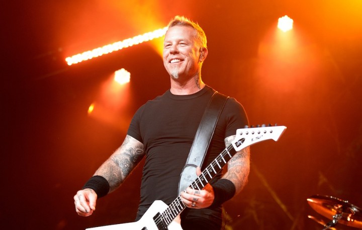 Metallicaのjames リハビリ以来初めて公の場に姿を見せることに Lmusic 音楽ニュース