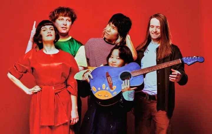 Superorganism Stephen Malkmusや星野源ら参加の新曲 Into The Sun が公開 Lmusic 音楽ニュース Superorganism Stephen Malkmusや星野源ら参加の新曲 Into The Sun が公開 Lmusic 音楽ニュース