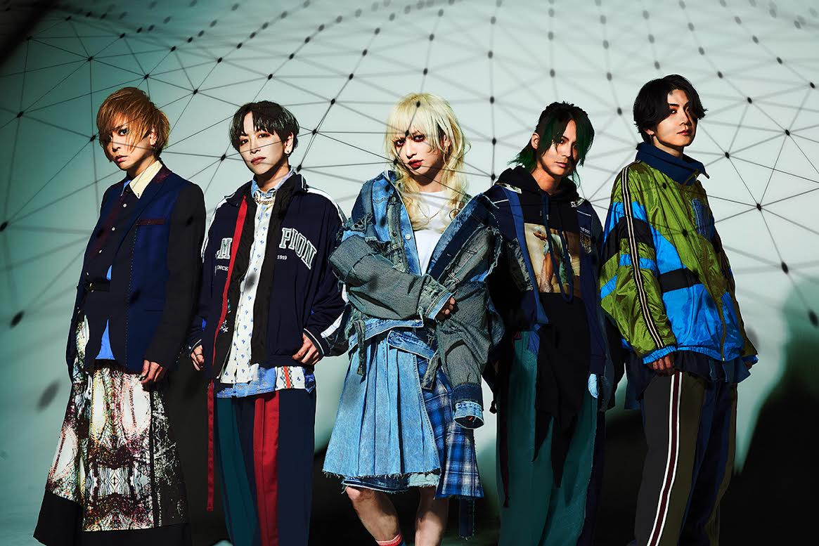 BugLug、5月にリリースするニューアルバム『i CON』の最新ヴィジュアル