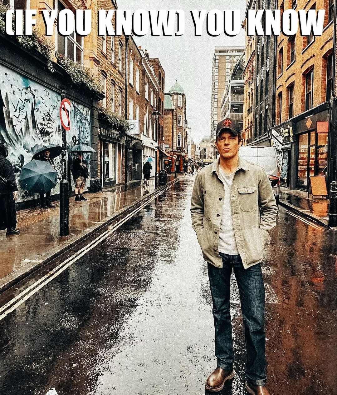 Brandon Flowers、『Morning Glory』のジャケットを再現 | LMusic-音楽