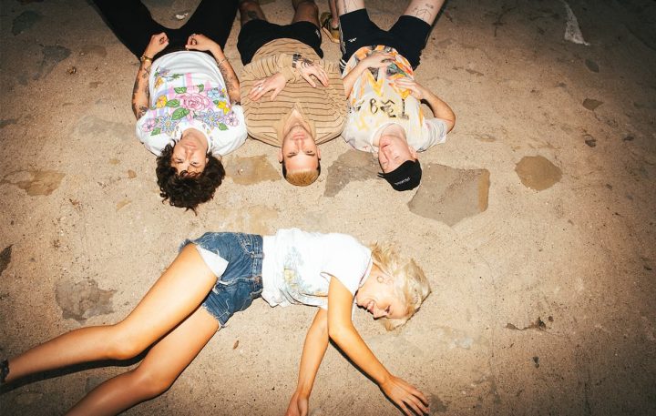 Amyl and the Sniffers