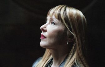 Suzanne Vega