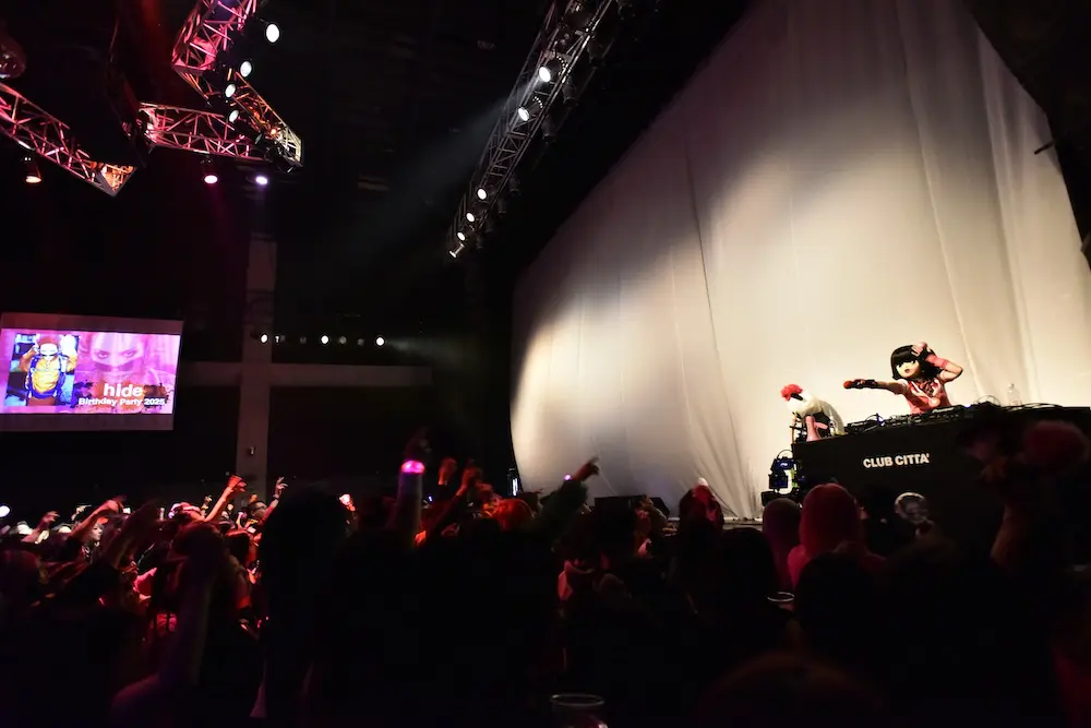 hide 熱狂の「hide Birthday Party 2025」ライブレポート | LMusic