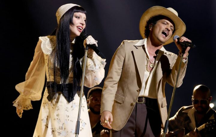 Lady Gaga、Bruno Mars